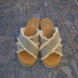 Size 7.5 bohemian sandals